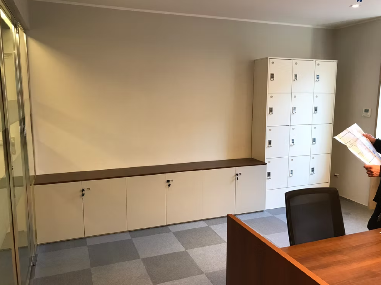 Modern office in Milan after DVM installation